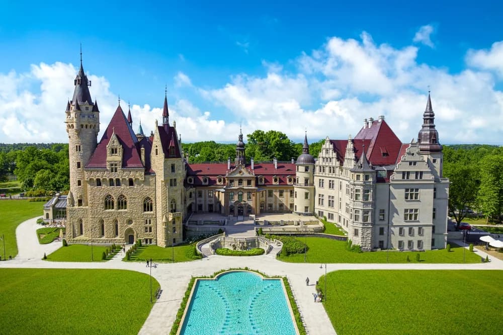 How Many Castles Are There in the World? A Country-by-Country Breakdown