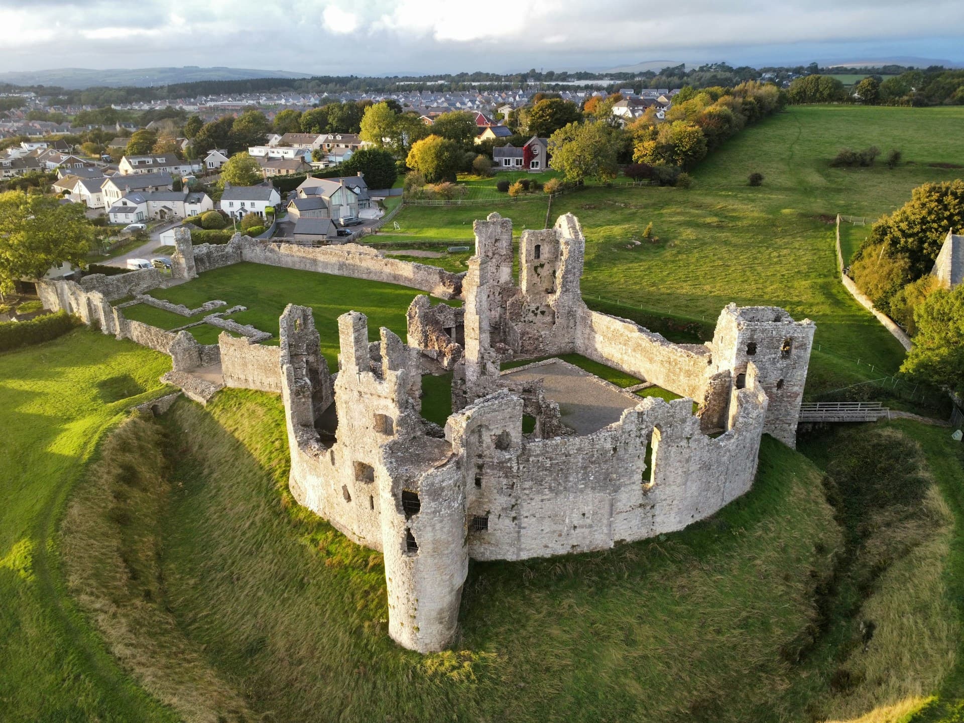 Types of Castles: Nine Architectural Conversations Across a Thousand Years