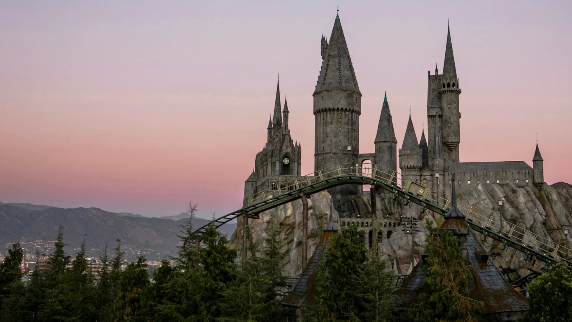 Is Hogwarts Castle Real? The Real Places That Played It on Screen
