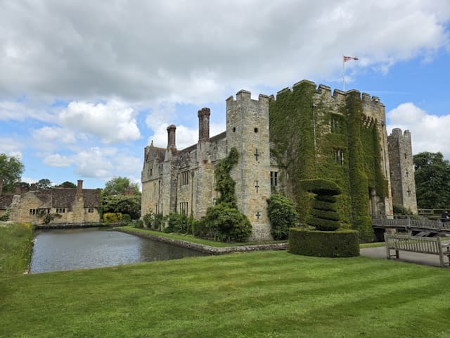 How Many Castles Are in England?
