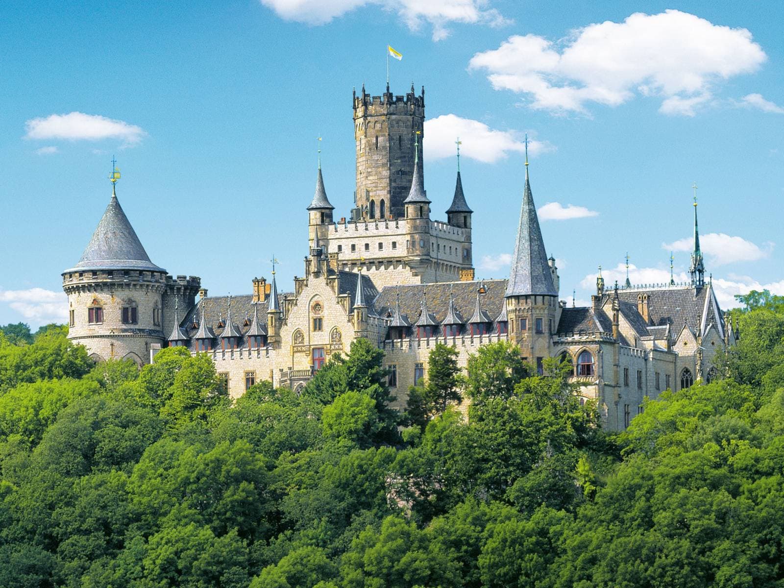 Schloss Marienburg: The €1 Castle Sale