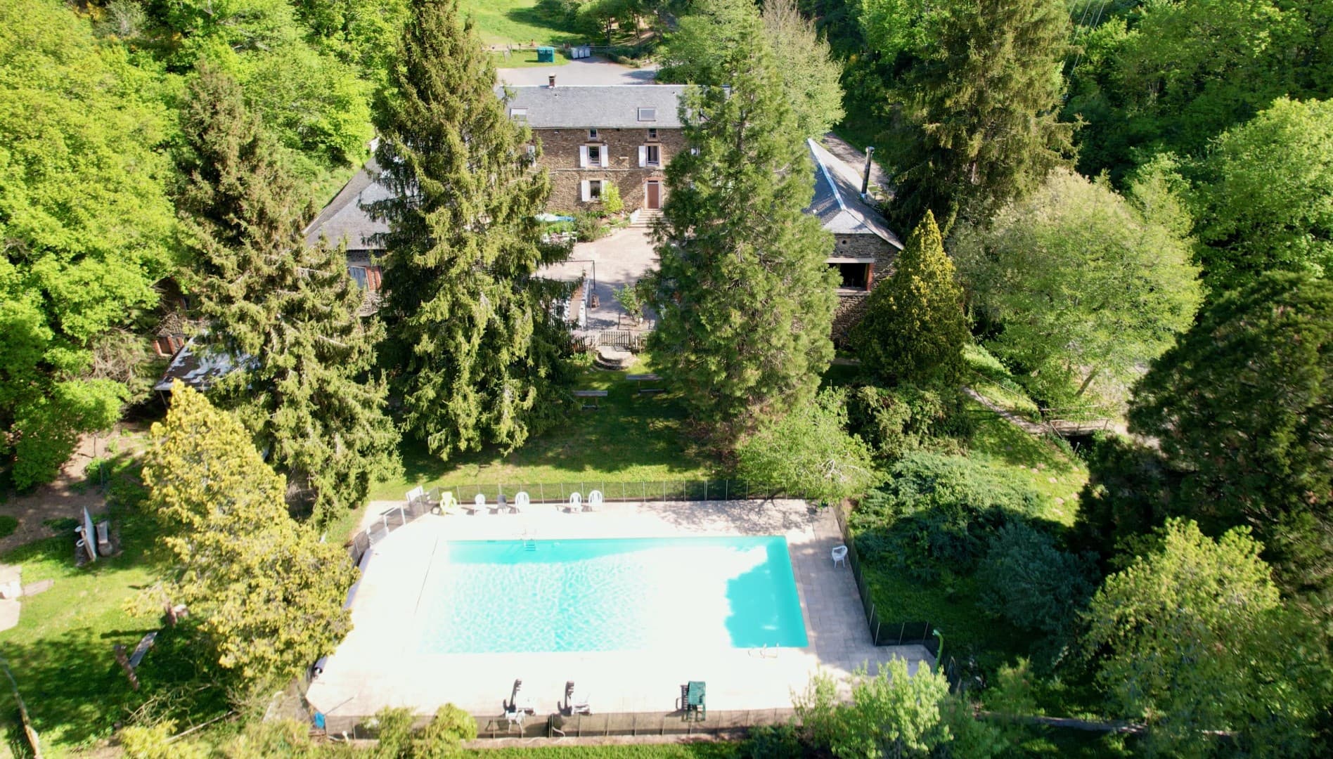 Castle 772 Sqm 30 Bedrooms 2