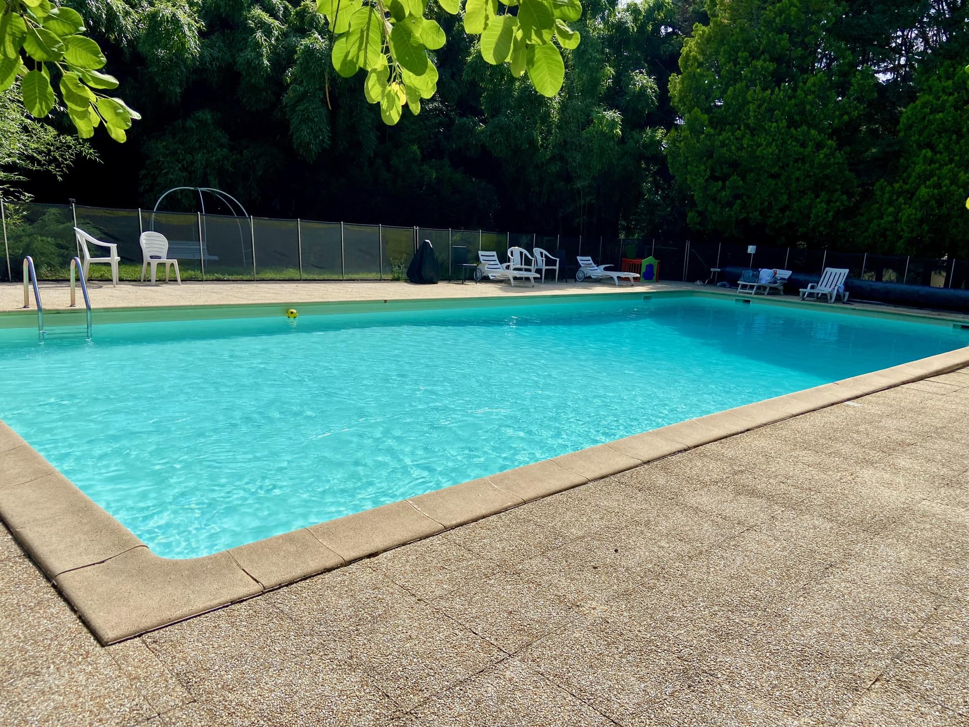 Castle 772 Sqm 30 Bedrooms 3
