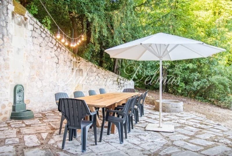 Fully Restored 15th Century Château With Troglodyte Cellars 4