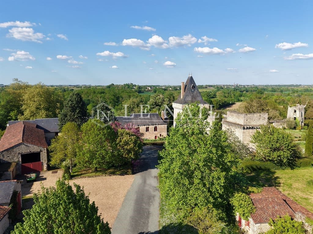 Historic Medieval Castle with 5 Bedrooms and Expansive Grounds 2
