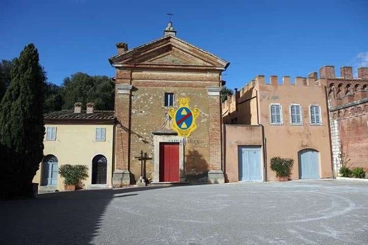 Majestic Castle with Agricultural Estate and Wine Production — in Tuscany, Italy