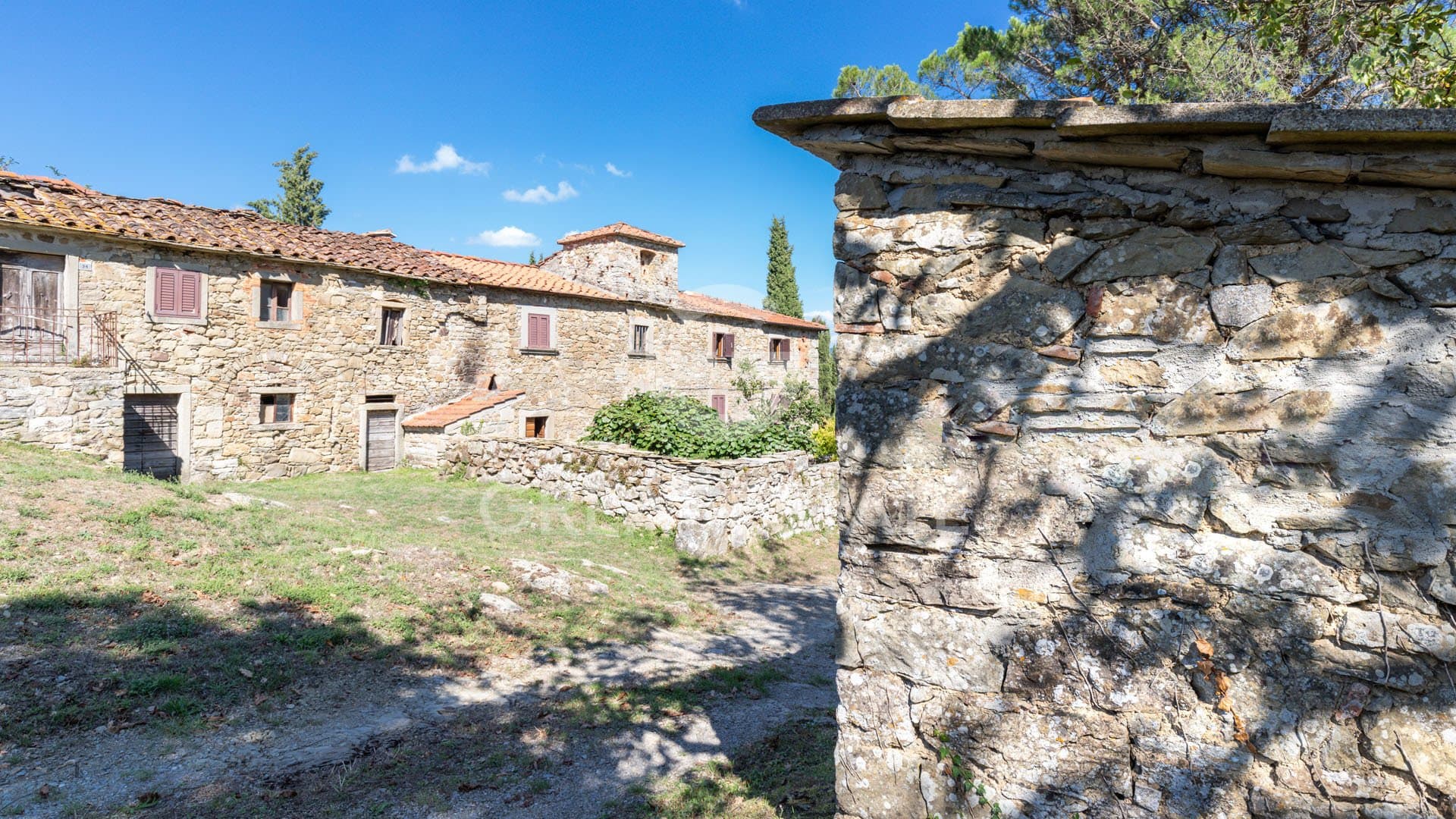 Historic Real Estate Complex with Natural Spring and Chestnut Grove 5