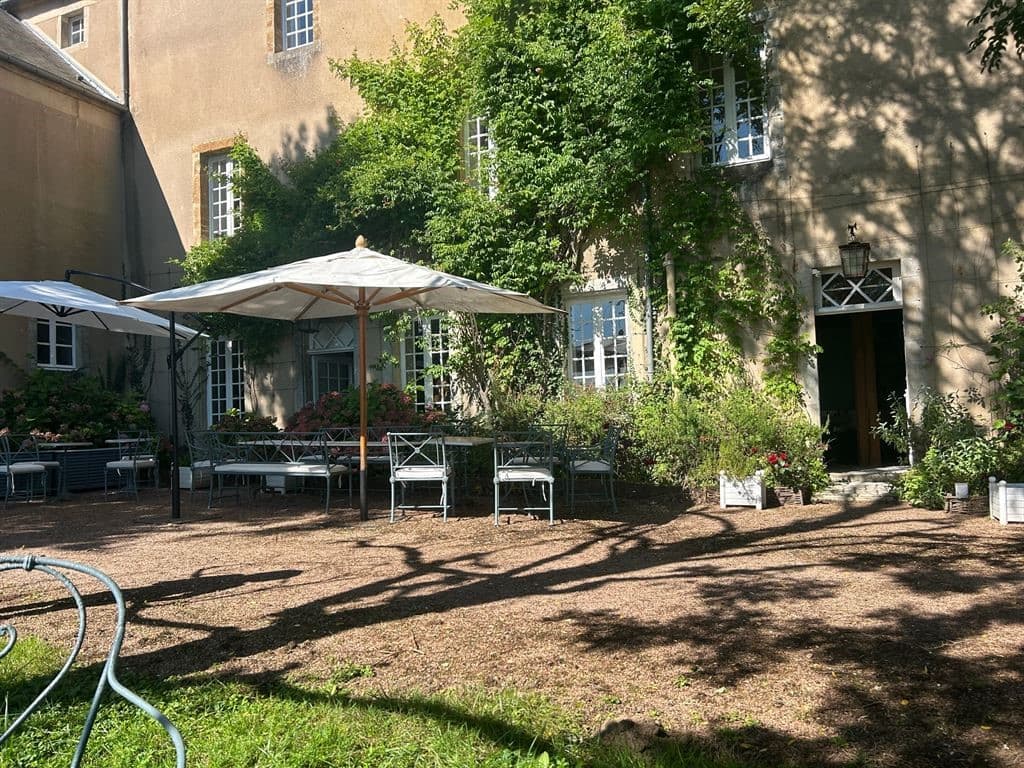 Historic Château With 12 Bedrooms And Stunning Gardens 5