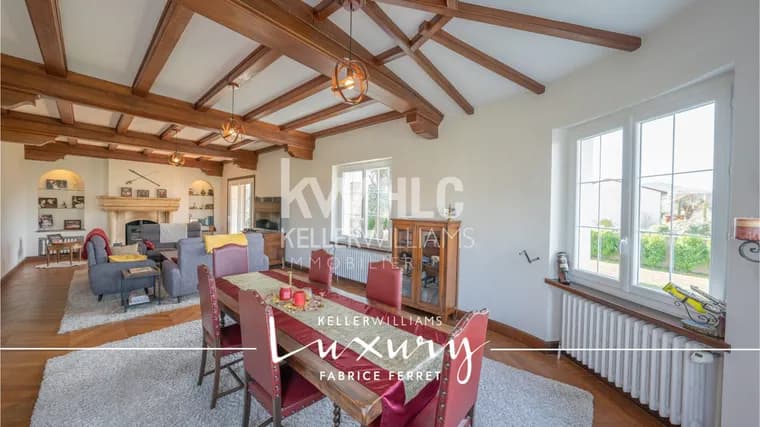 Château with 360 Sqm and 5 Bedrooms Near Clermont-Ferrand 5