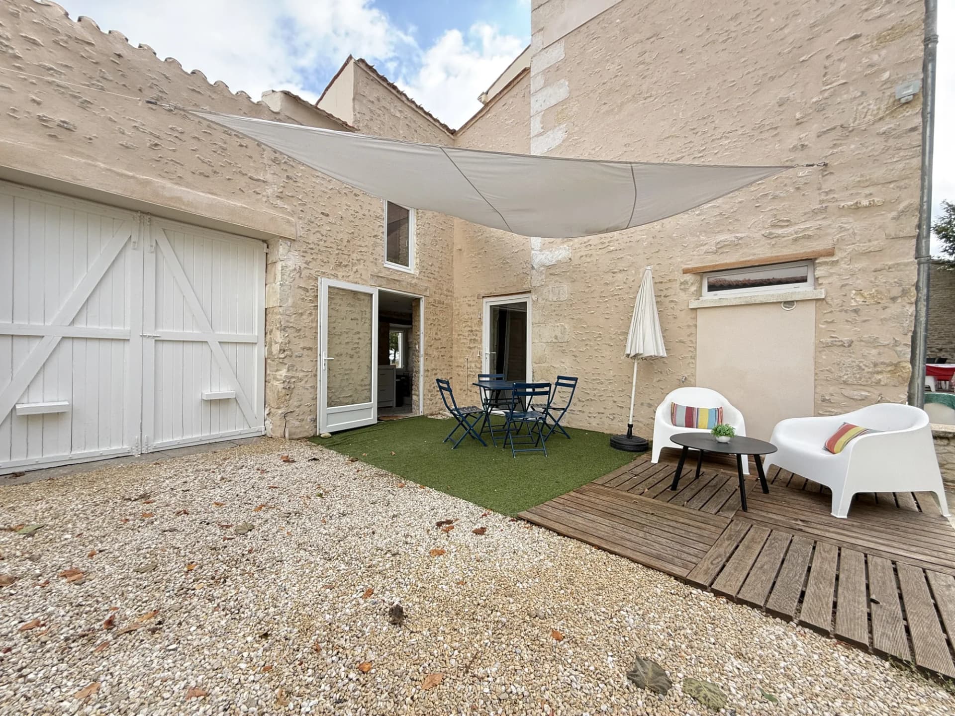 Renovated 18th Century Character House with Gîtes and Wellness Area