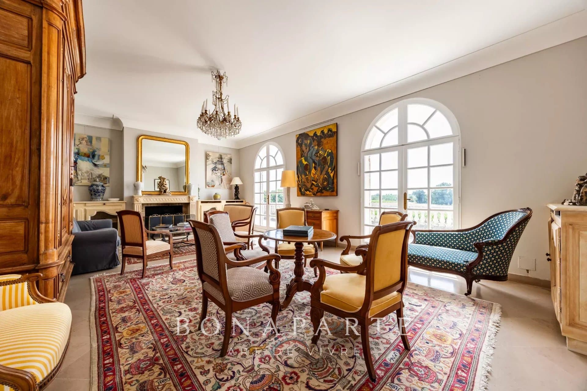 Exceptional Castle Estate in the Heart of Médoc's Vineyards 5
