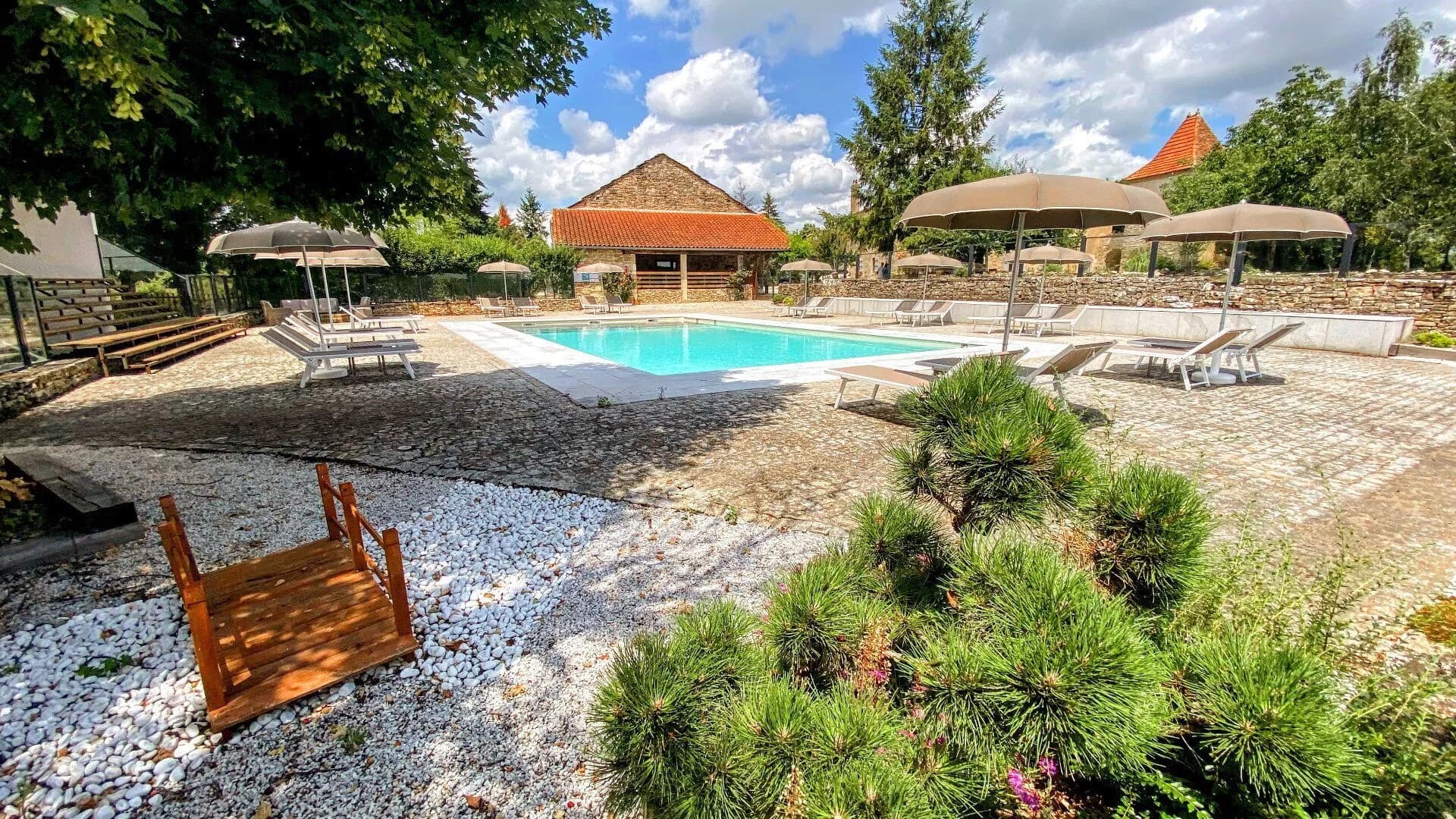 Majestic 17th Century Estate With Event Hosting Potential