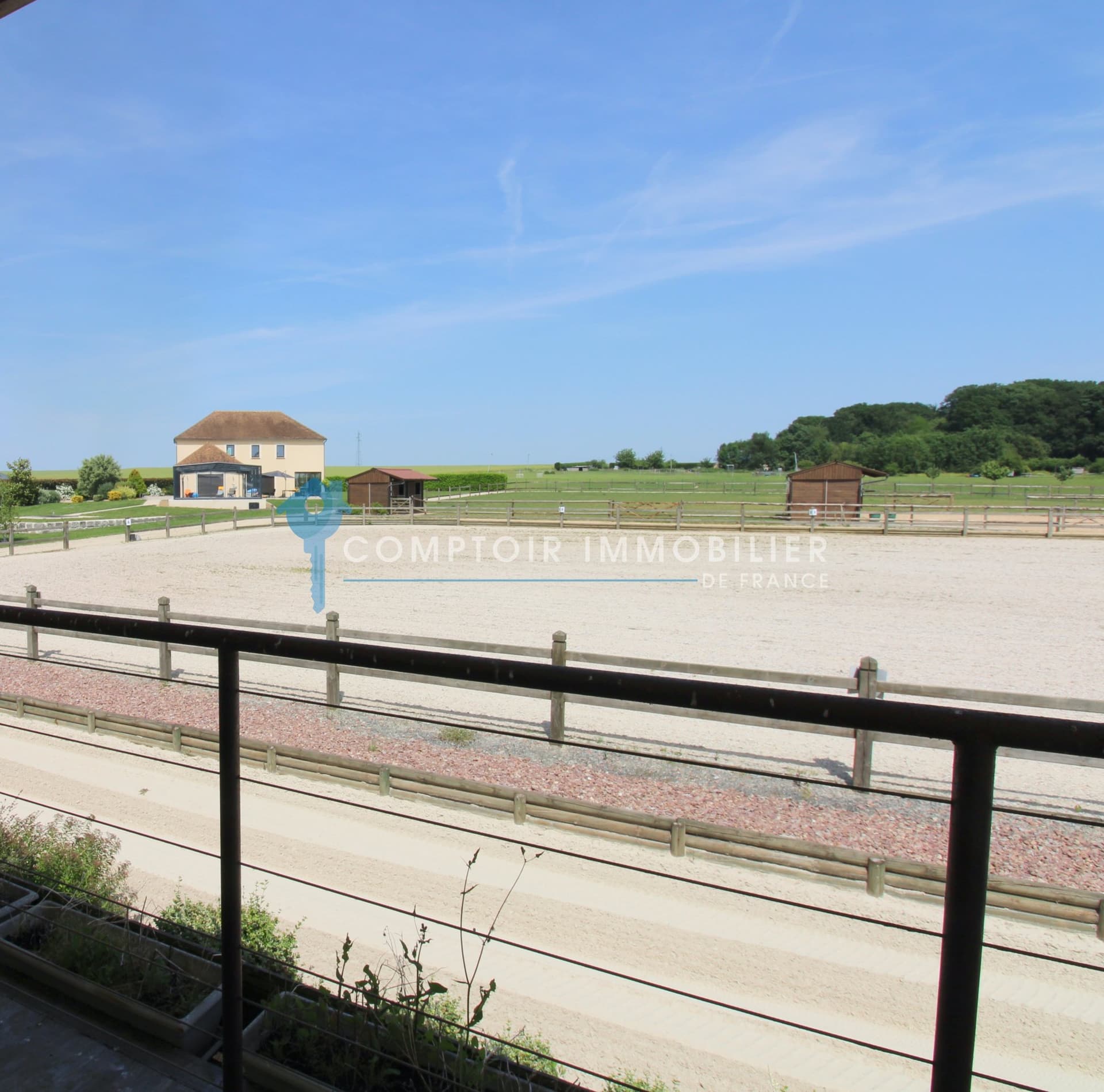 Exceptional Equestrian Estate With Modern Facilities And Swimming Pool 2