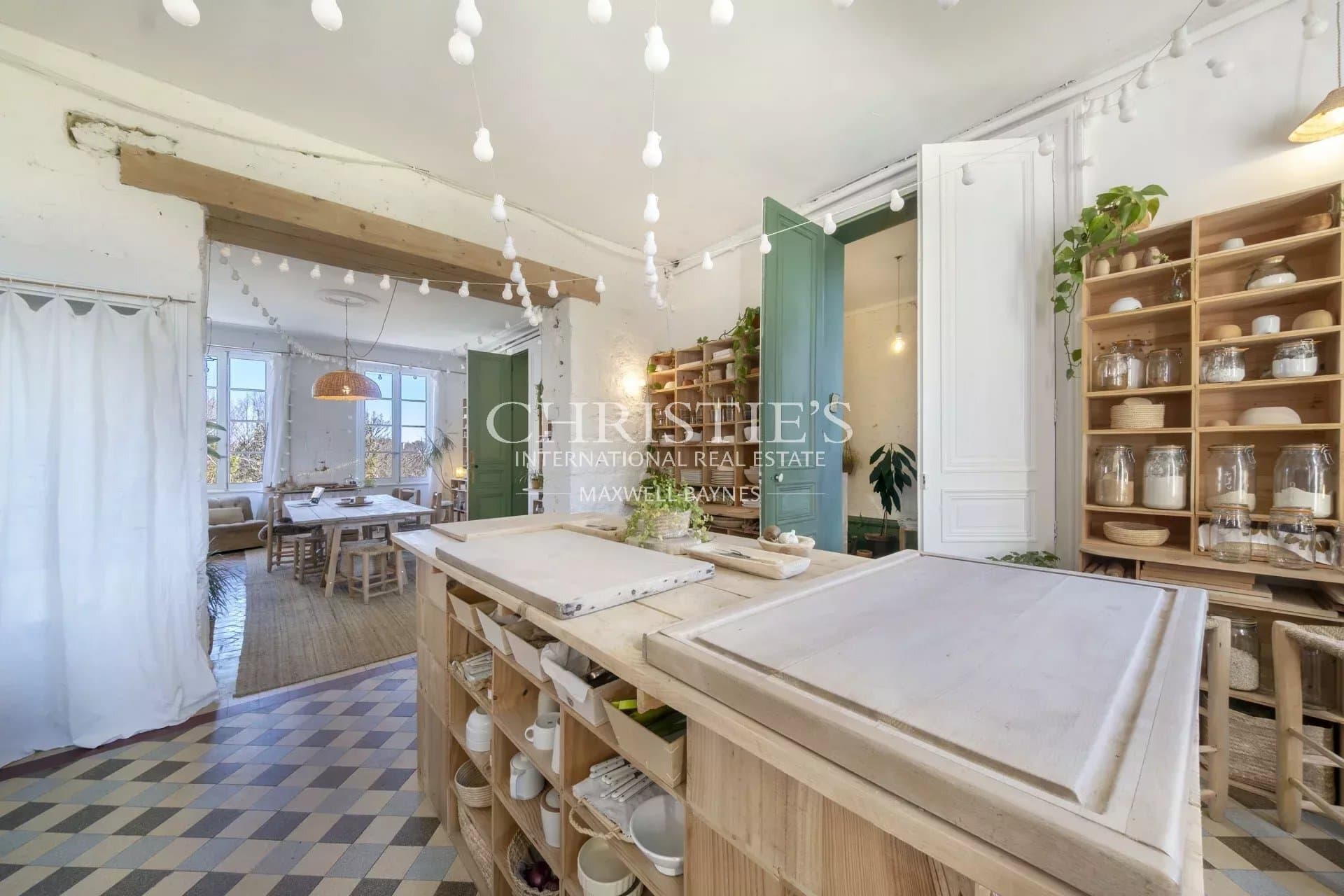 Castles for sale in Charente