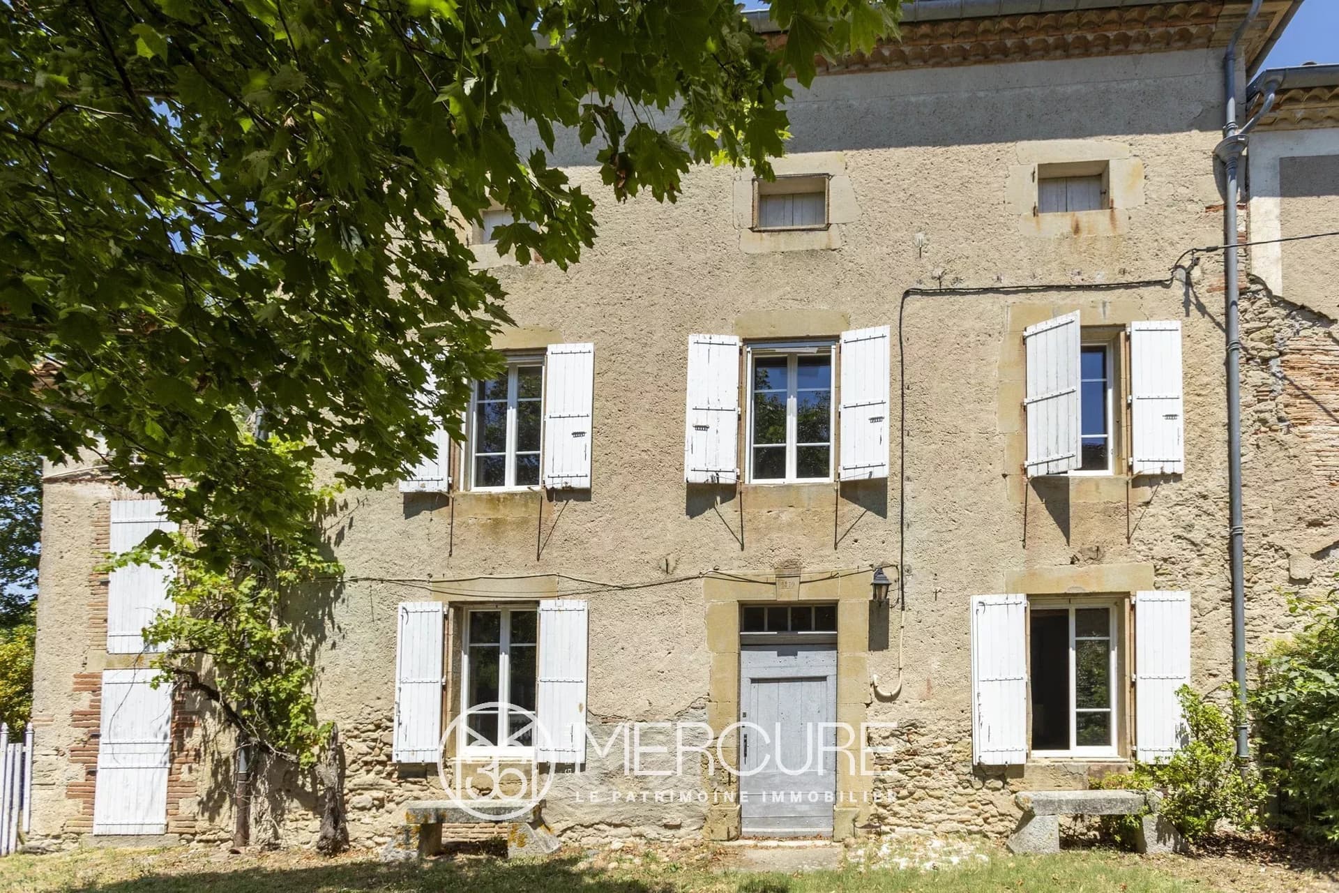 Charming Castle with Gîte and Private Grounds