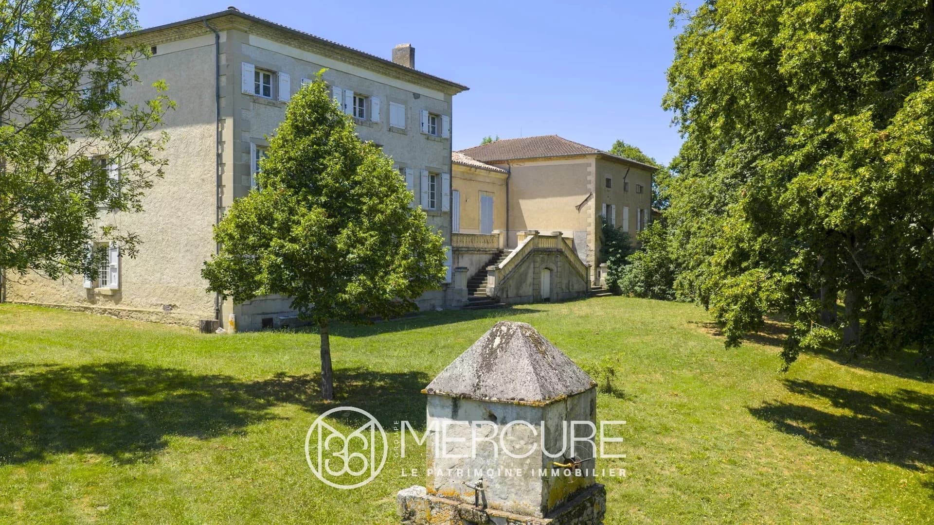 Charming Castle with Gîte and Private Grounds 3