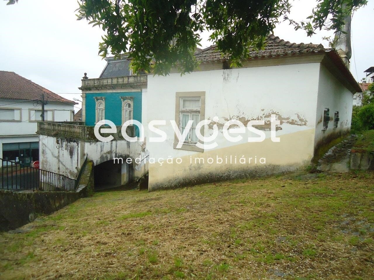 Charming 1930s Mansion With Garden And Leisure Rooms 5