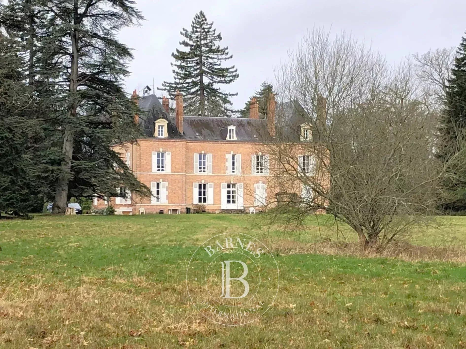 Château with Guest House and Hunting Lodge in 51 Hectares of Wooded Grounds 3