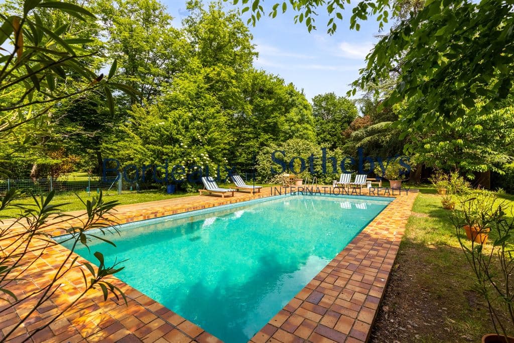 Stunning 18th Century Château with Swimming Pool and Guest Accommodations 5