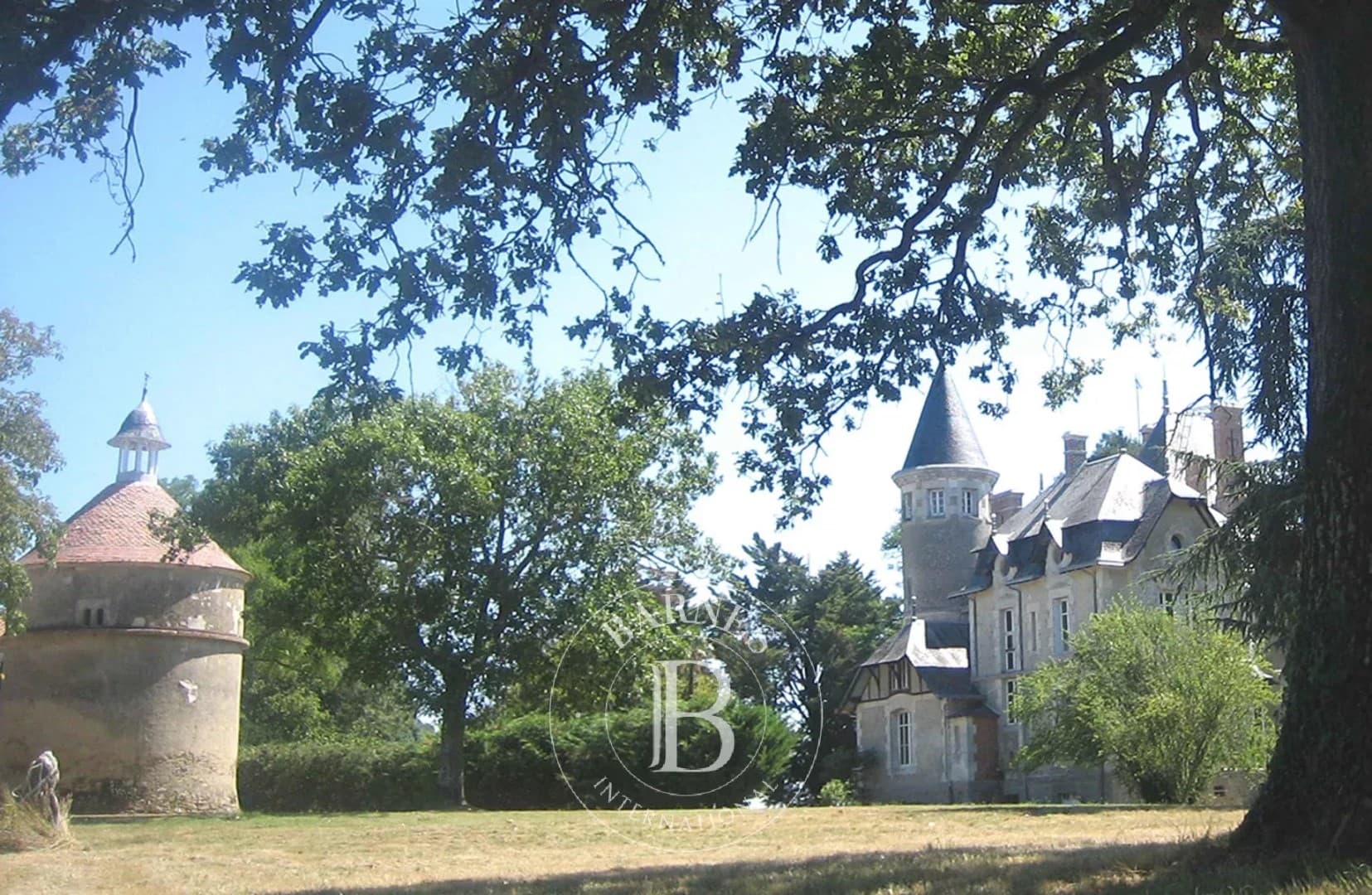 Château with Gîtes and Heated Pool in the Vendée 3