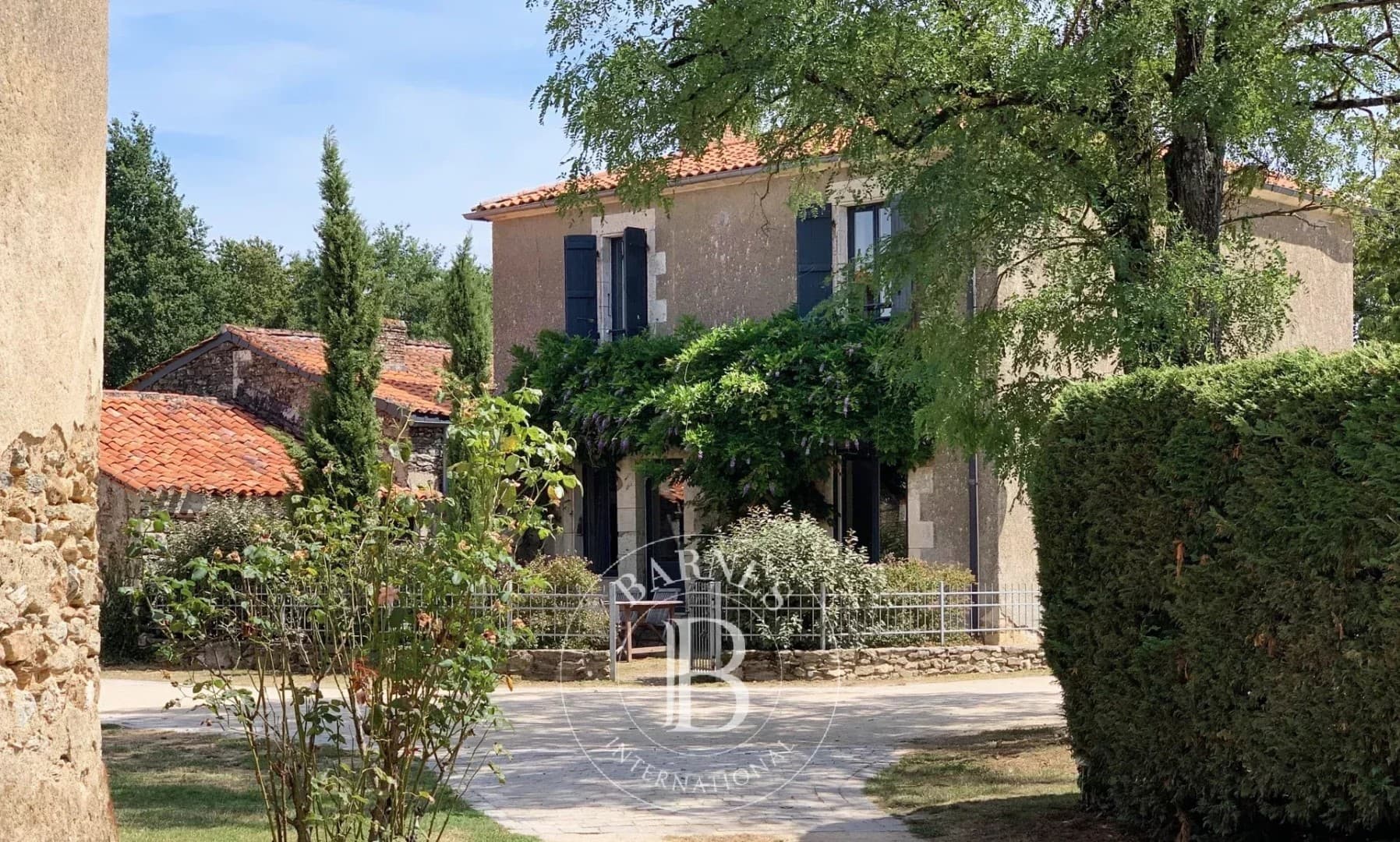 Château with Gîtes and Heated Pool in the Vendée
