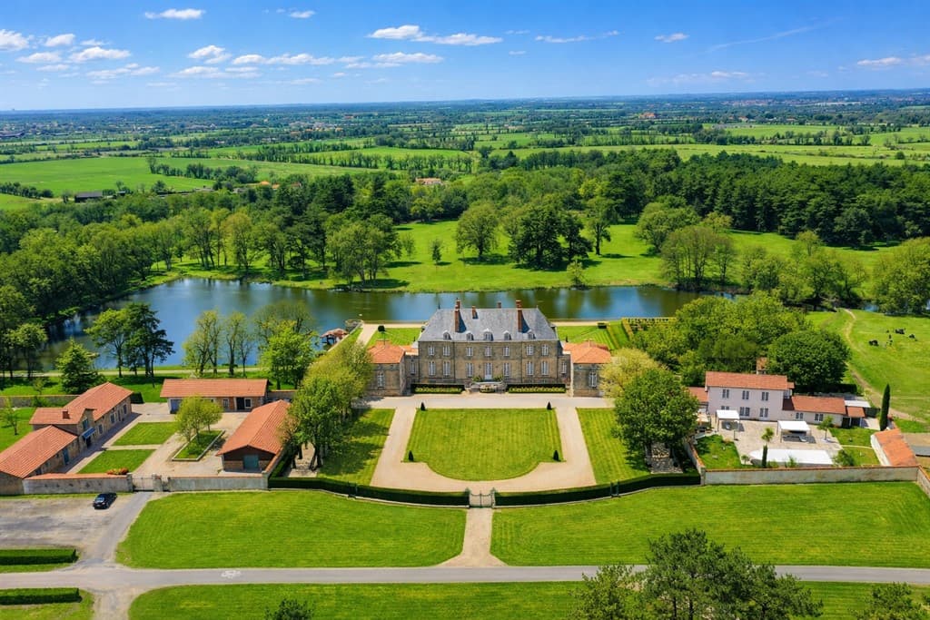 Historic 18th Century Château With 7 Bedrooms And 103 Acres Estate 4
