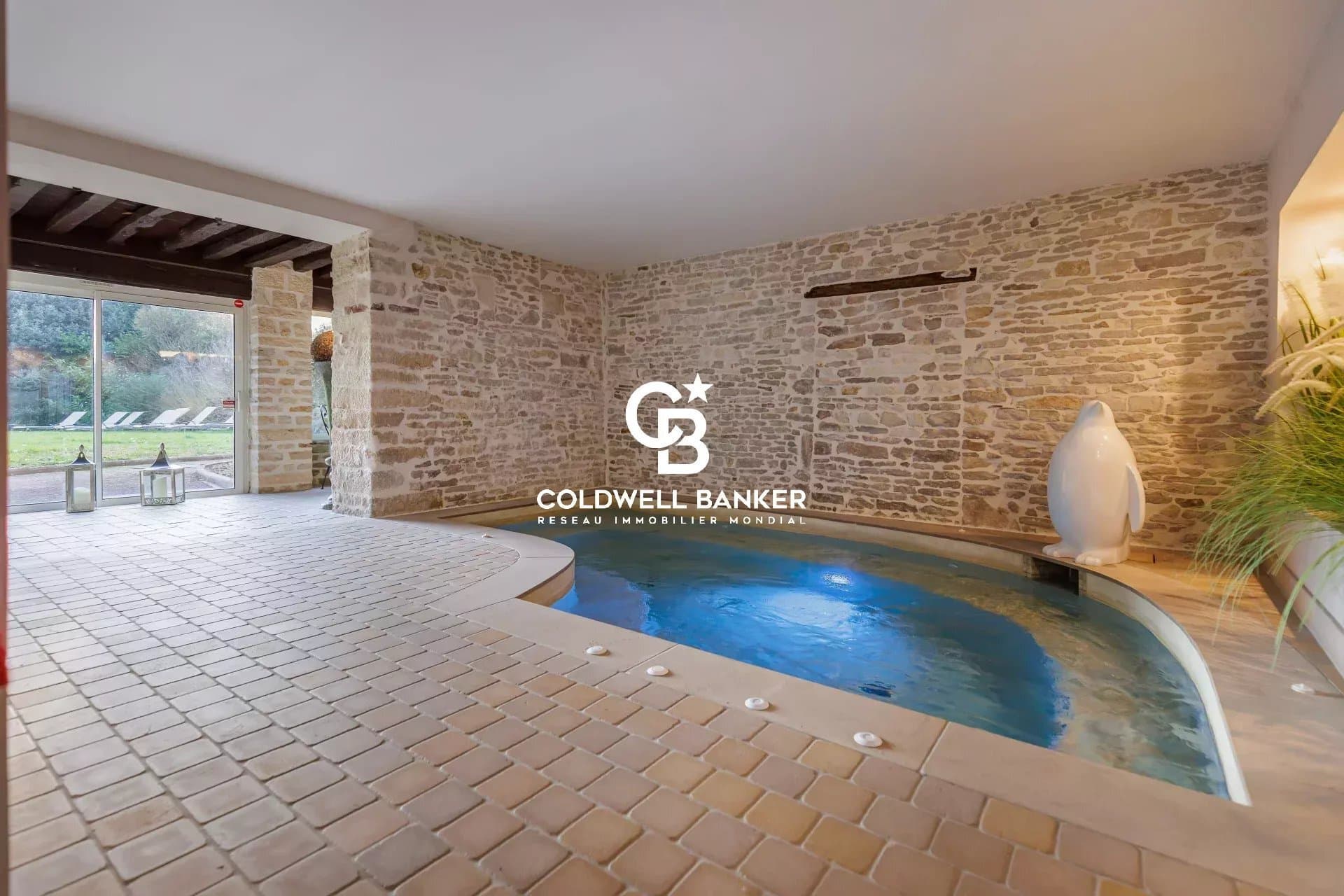 Restored 17th Century Château With Spa And Heated Pool 5