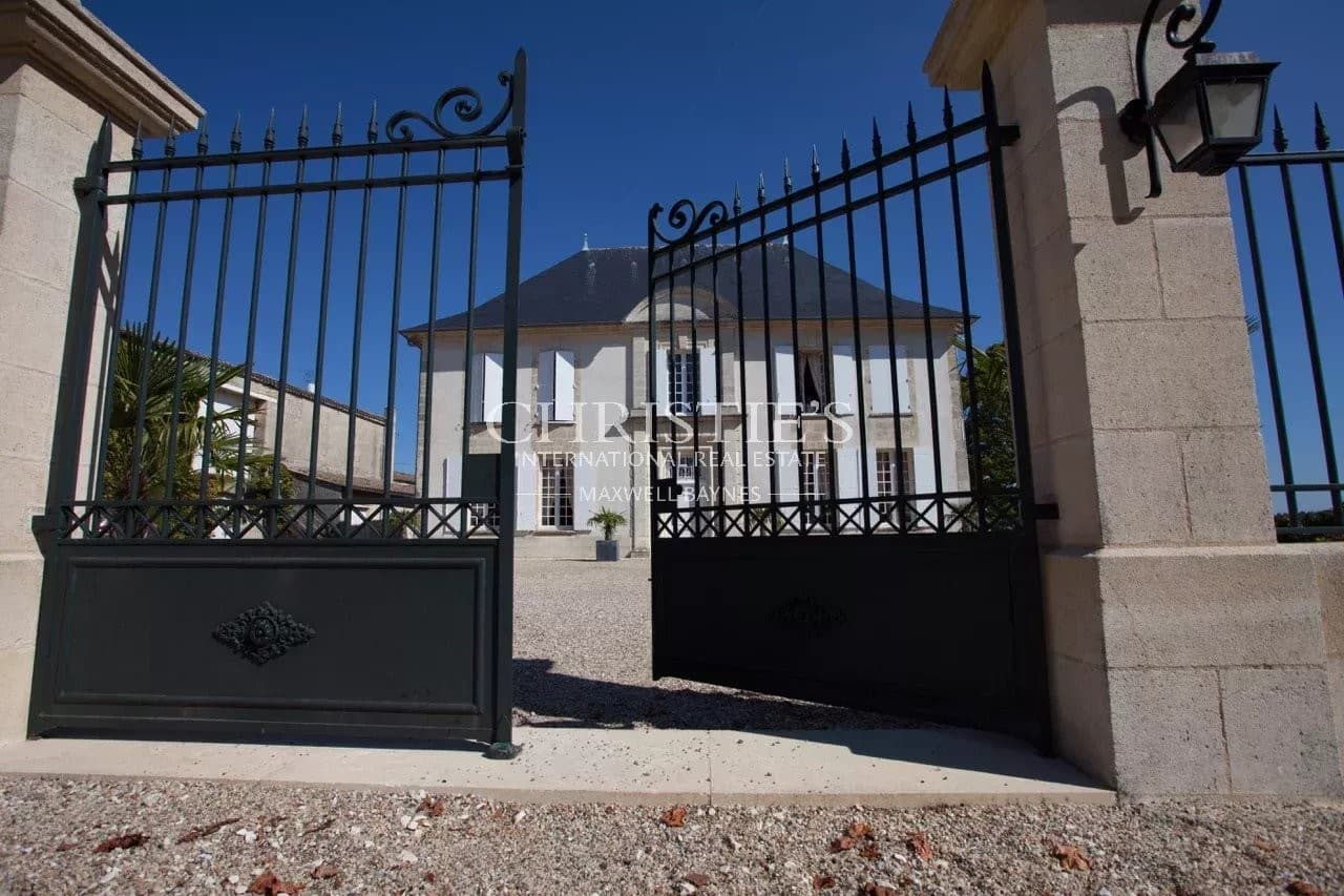 Elegant 19th Century Château With Panoramic Vineyard Views 2