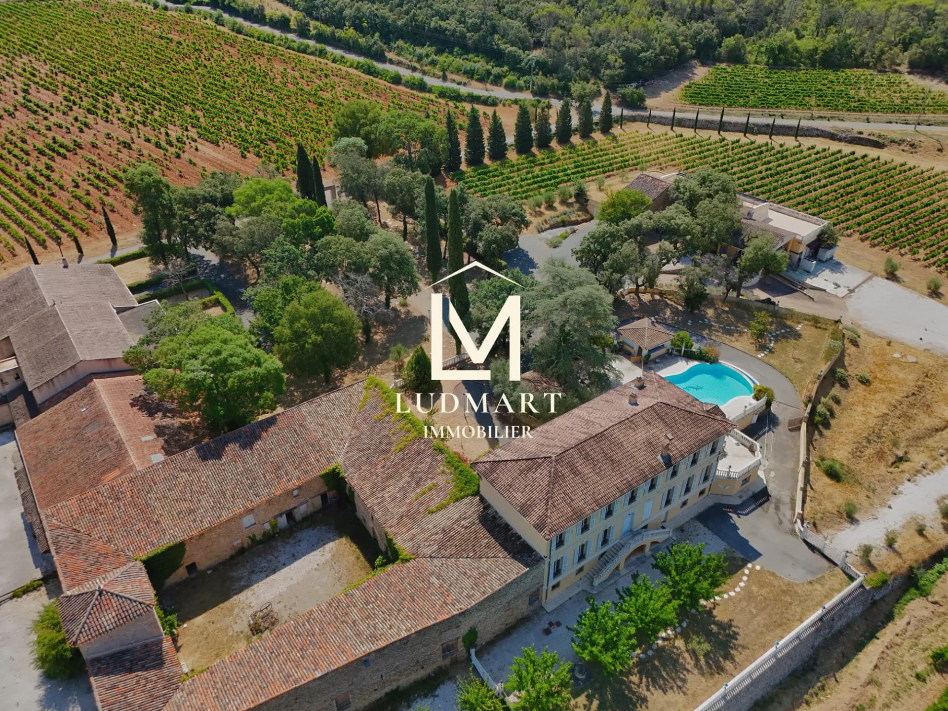 Exceptional Provençal Estate With Vineyard And Hospitality Potential 5