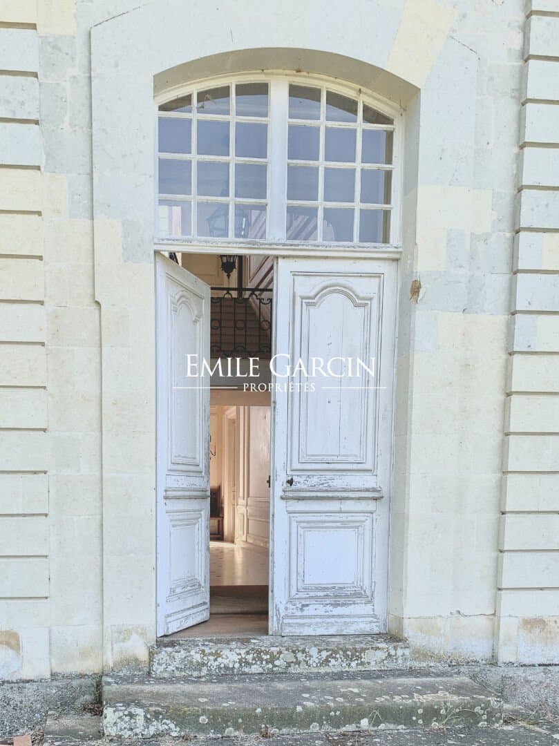 Stunning 19th Century Château With English Park And French Garden 5