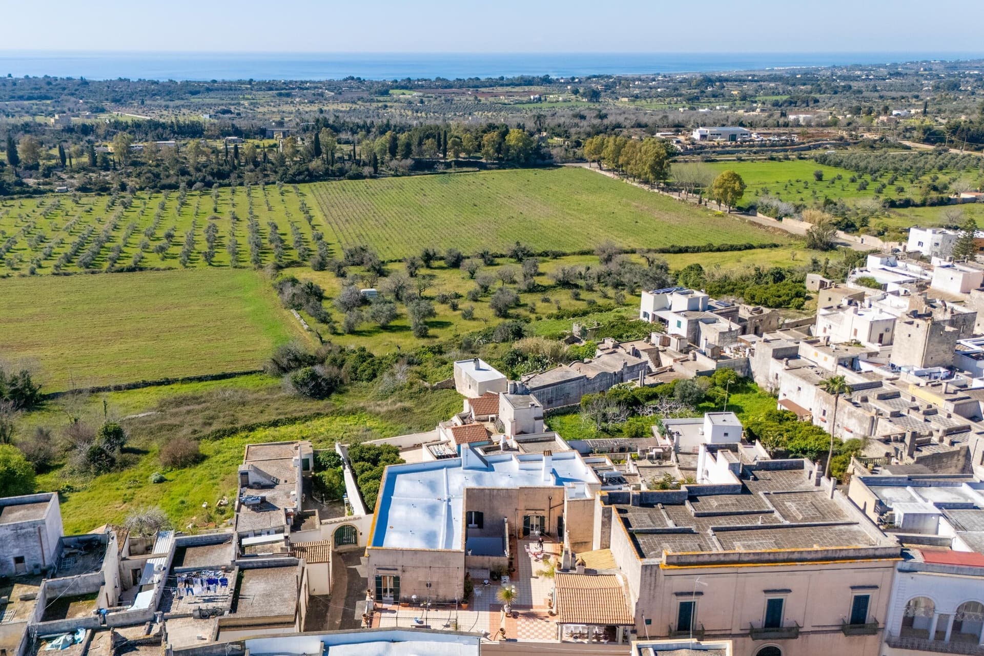 Elegant Noble Palace With Majestic Frescoes And Large Terrace 3