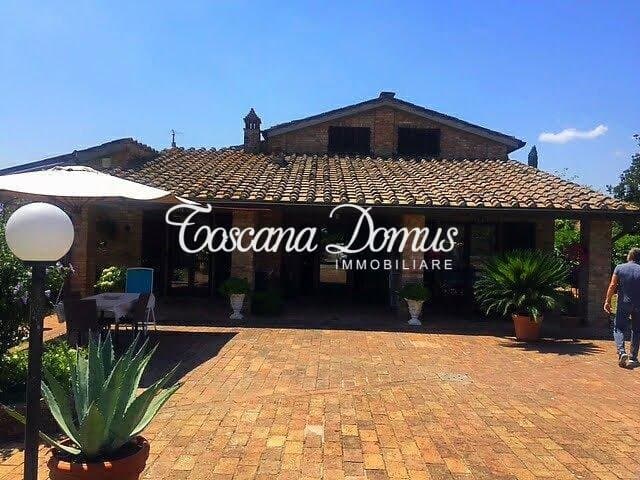 Castles for sale in Siena
