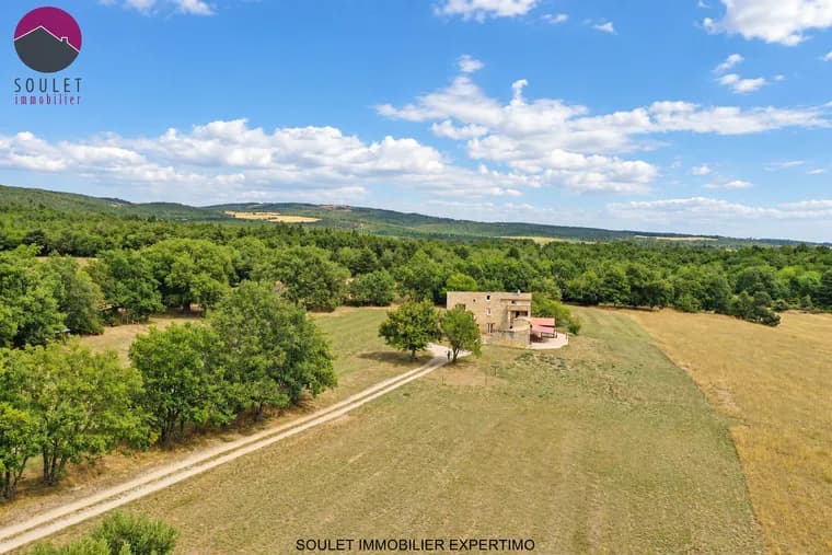 Exceptional Provençal Residence With 12.5 Hectares And Stunning 360° Views 3