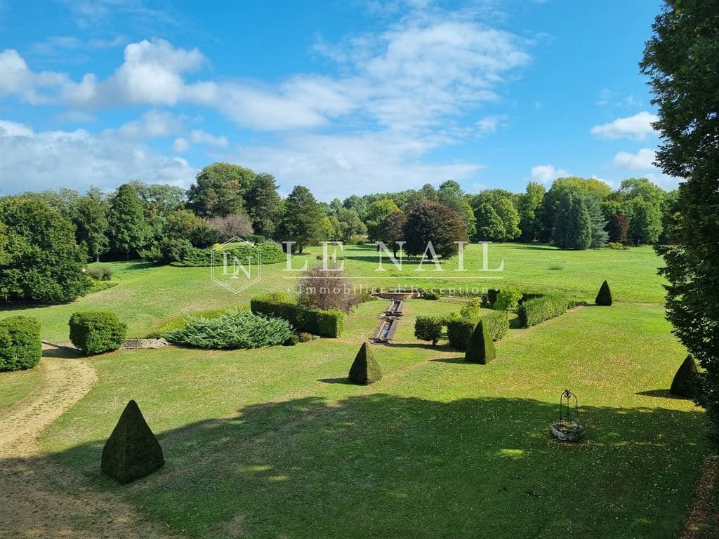 Historic Castle with Moat and Extensive Grounds in Sarthe 5
