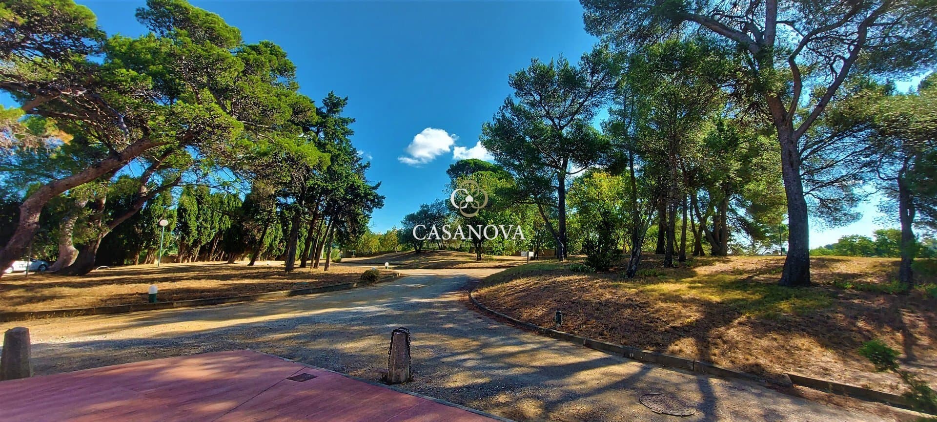 Unique Château With Reception Facilities And 3 Hectares Of Parkland 2