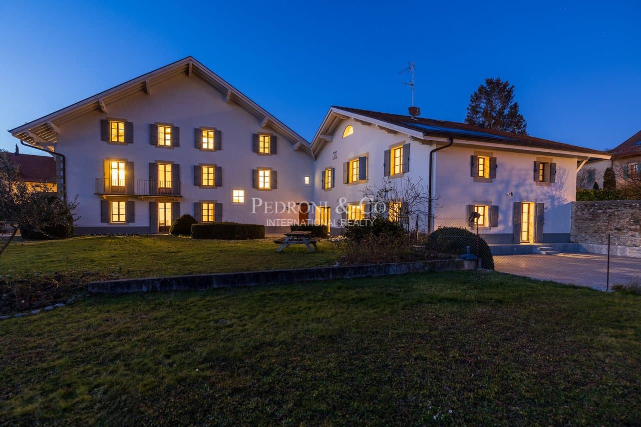 Elegant 19th Century Château With Stunning Views Near Geneva — Château for sale in Jussy, Switzerland