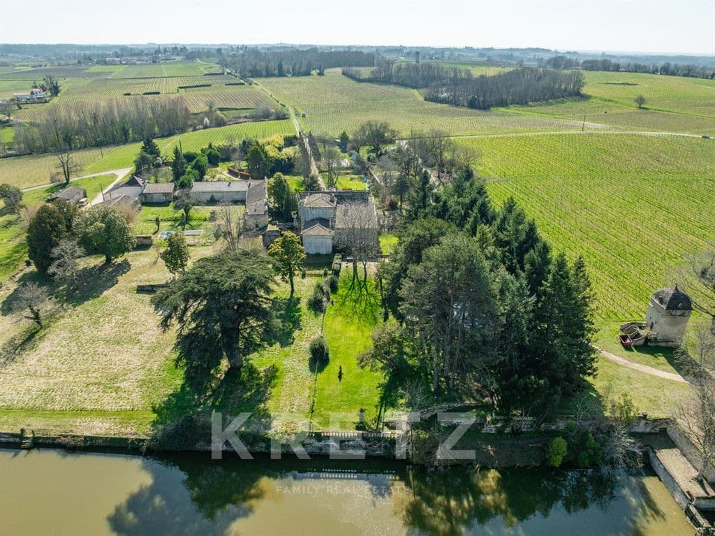 Spacious Castle With Swimming Pool And Terrace 3