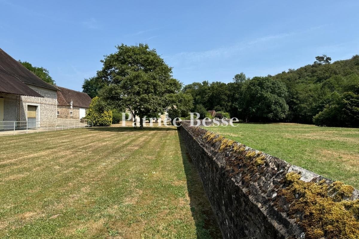 Renovated Château Set Within 28 Hectares of Bucolic Grounds 4