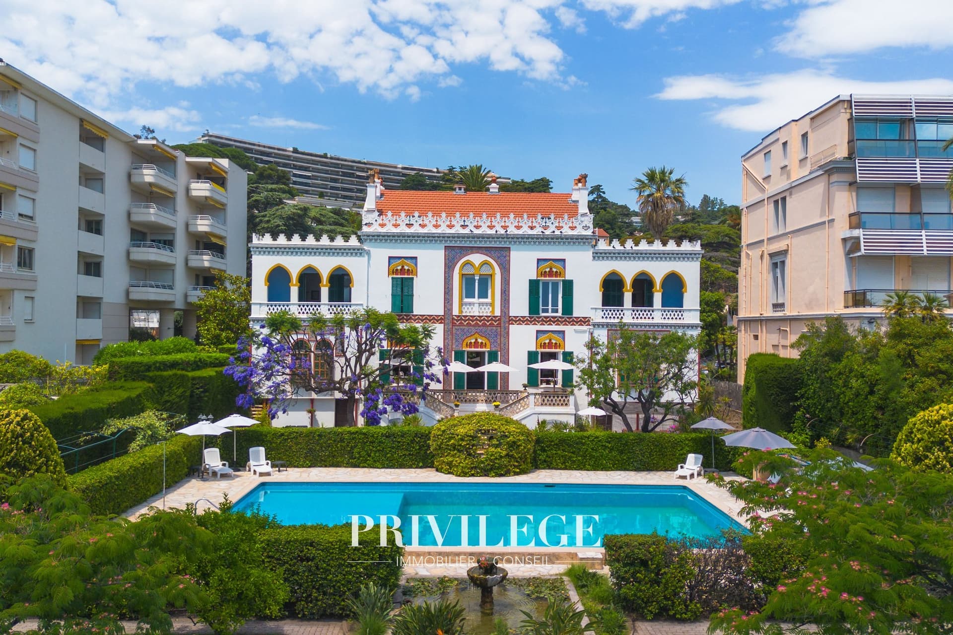 Castles for sale in Cannes - La Bocca