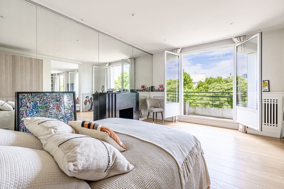 Bright 2-Bedroom Apartment With Balcony And Terrace 4