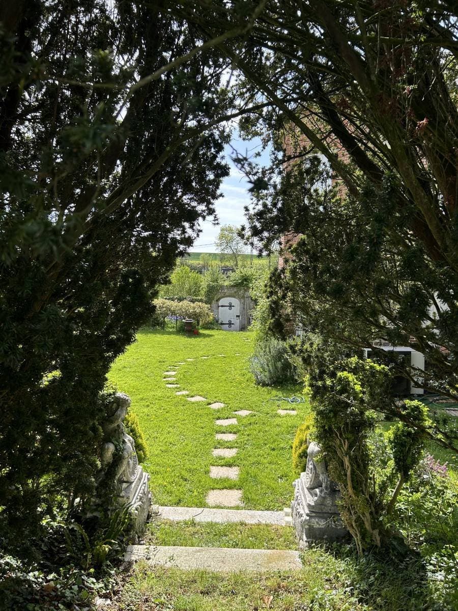 Charming Priory With Garden And Views Near The Beaches Of Normandy 4