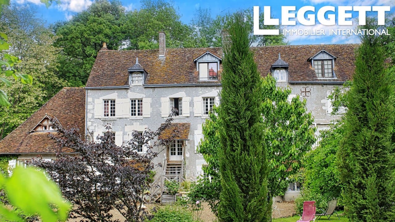 Historic 11th Century Mill With Guest House And Cottages In The Loire Valley 4