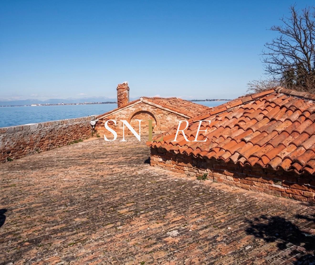 Historic Fortified Octagon Island In The Venice Lagoon 4