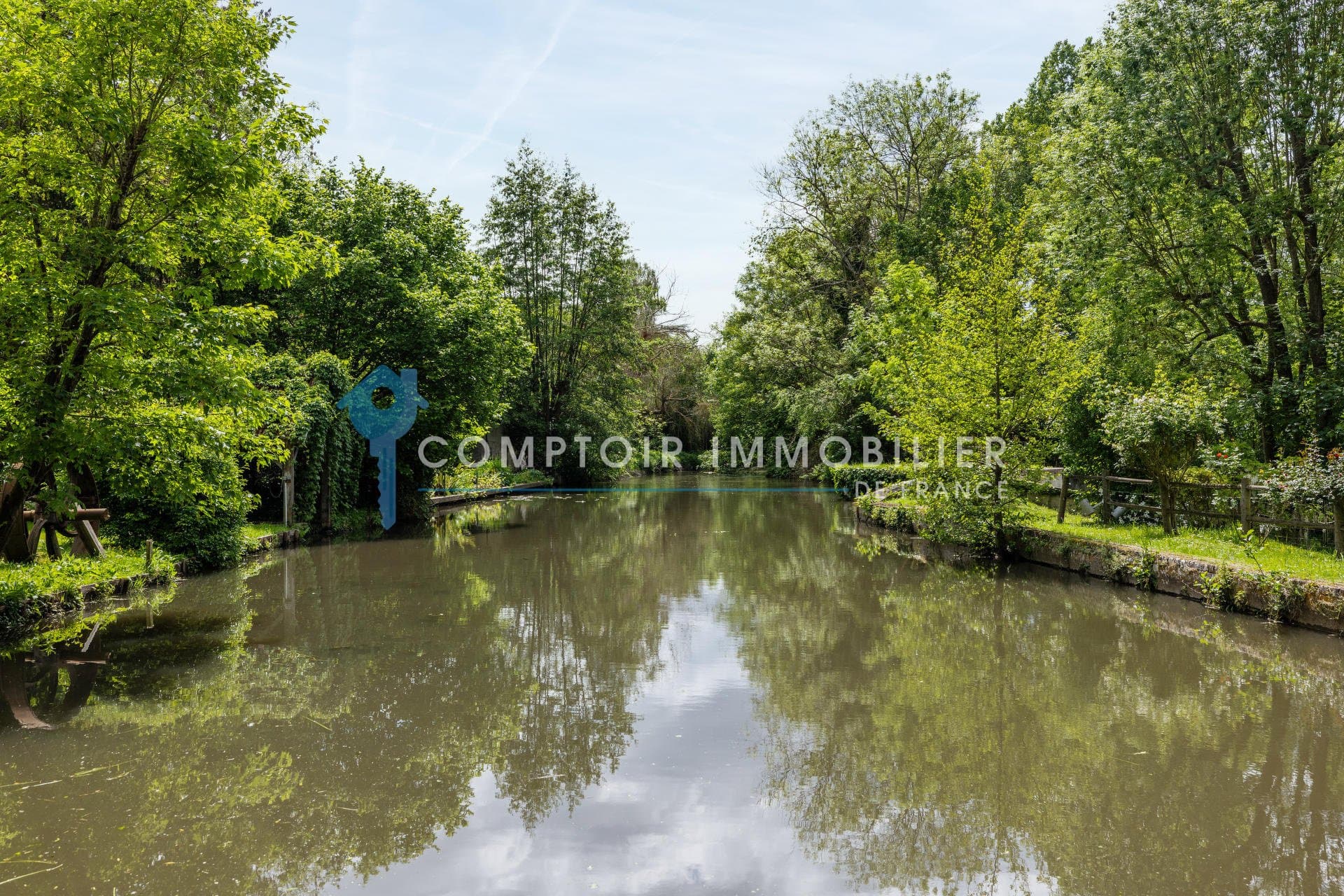 Renovated Former Mill With 7 Bedrooms And 3 Hectares Of Landscaped Grounds 4