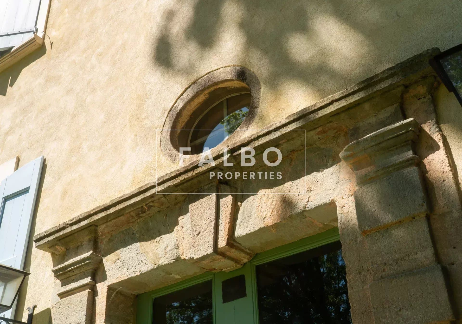 Historic Manor House With Wellness Retreats And Scenic Views 5