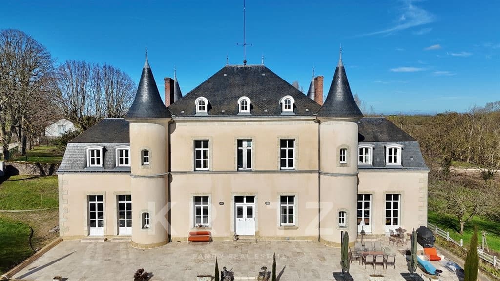Restored 19th Century Château With 5 Suites And Tourist Business Potential 2