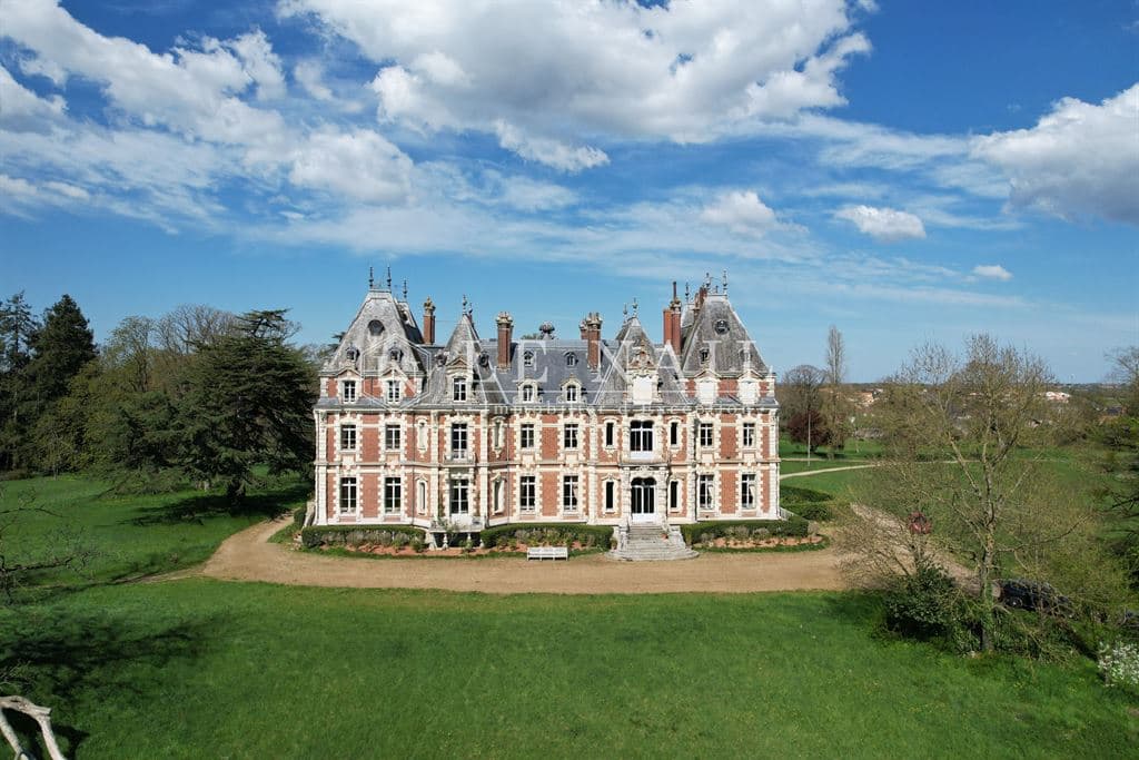 Impressive 19th Century Château With Extensive Grounds — Château for sale in Maine-et-Loire, France