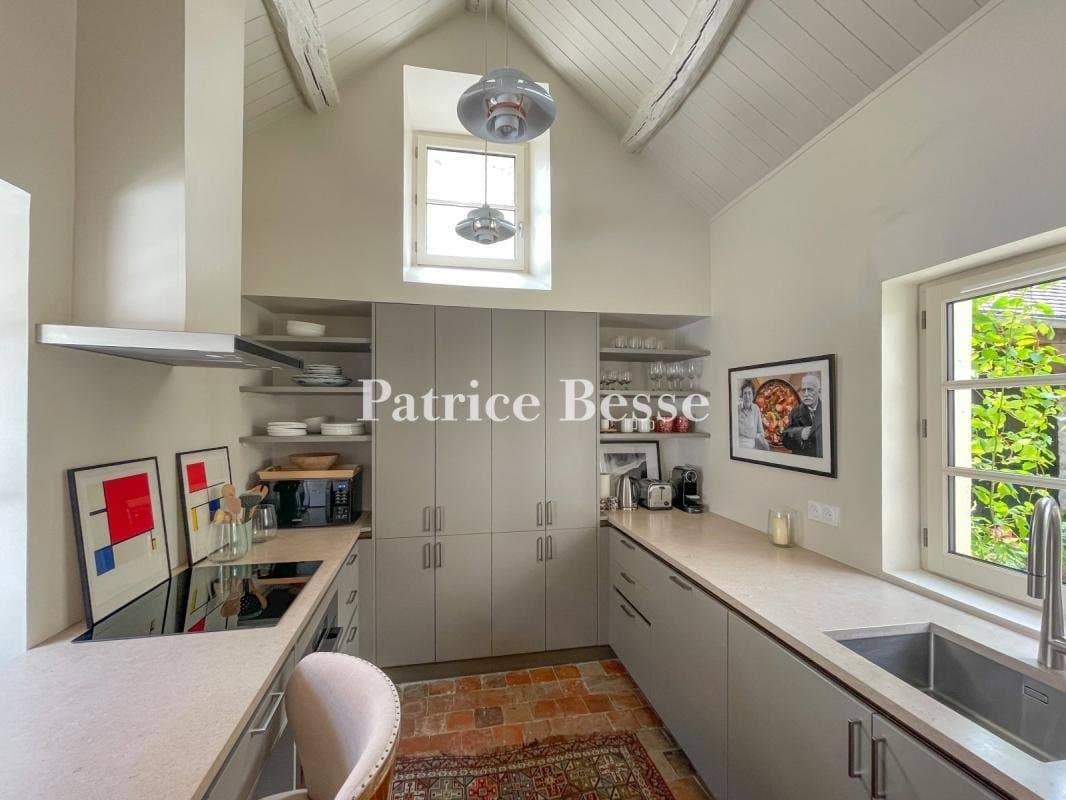 Elegant Village House With Walled Garden Near Château De Courances 3
