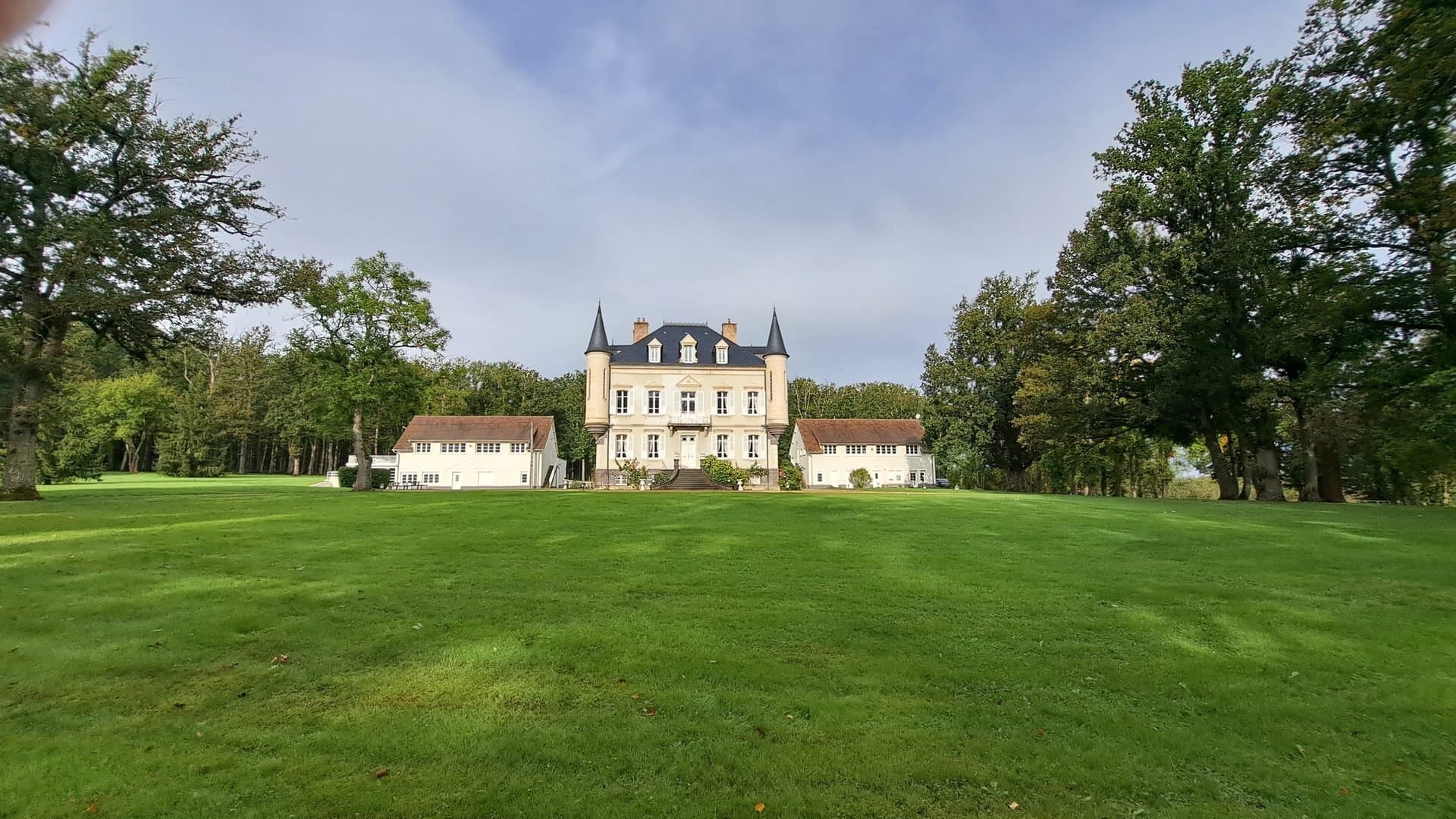 Stunning Neo Renaissance Château With Outbuildings And 30 Hectares 4
