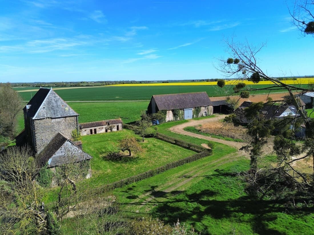 Castle 450 Sqm With 10 Rooms 3